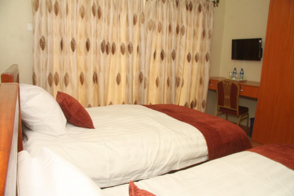 Nairobi Transit Hotel Oda fotoğraf