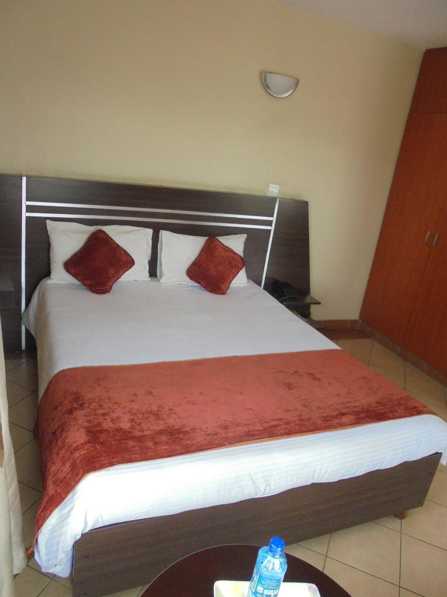 Nairobi Transit Hotel Dış mekan fotoğraf